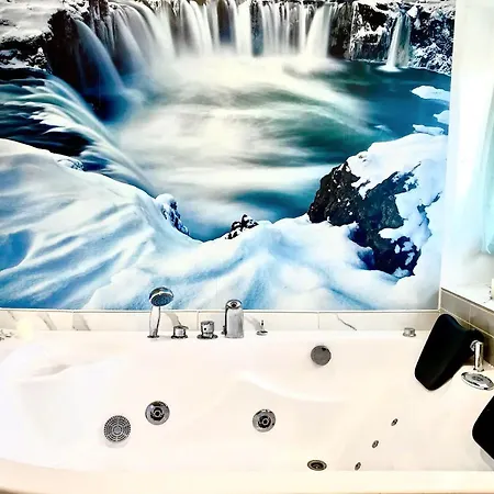 Appartement - Jacuzzi, Wifi, Clim, Rétroprojecteur