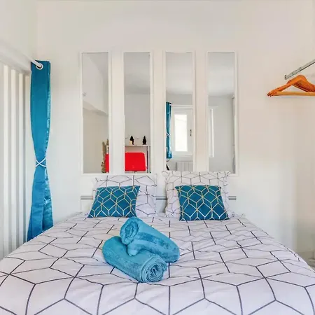 Apartment - Jacuzzi, Wifi, Clim, Retroprojecteur