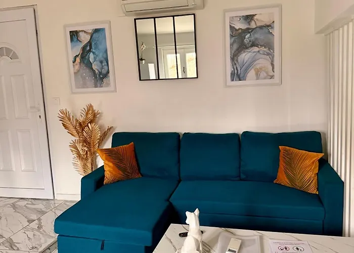 - Jacuzzi, Wifi, Clim, Retroprojecteur Apartment Béziers